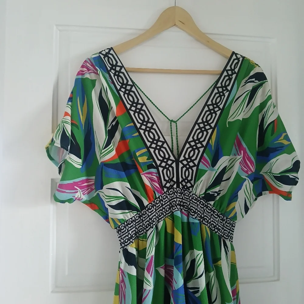 Flying Tomato Dress V-Neck Hi-Lo Floral Elasticized Waist Flowy Tropical Print - Picture 7 of 13